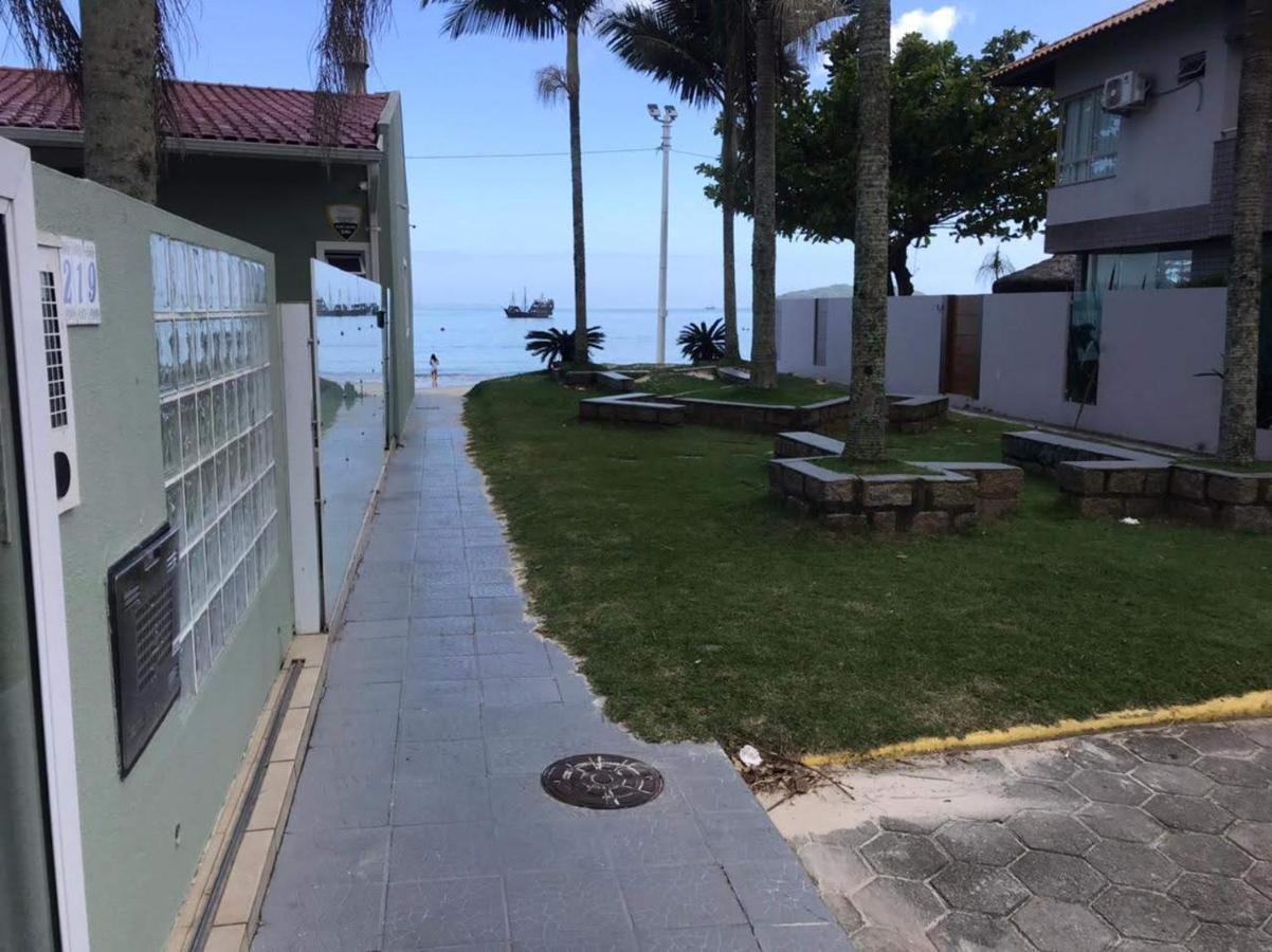 Casa Com 6 Suites E Piscina, A 160M Da Praia, 8Km Uniprf Florianopolis Exterior foto
